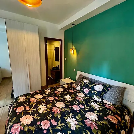 Airport Deluxe Bedroom And Private Bathroom Near Airport Self Check In And Self Check Out * Mqabba