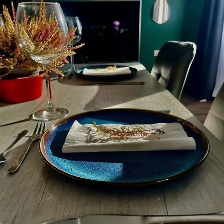 Airport Deluxe: Self-service Comfort Near Terminals Homestay
